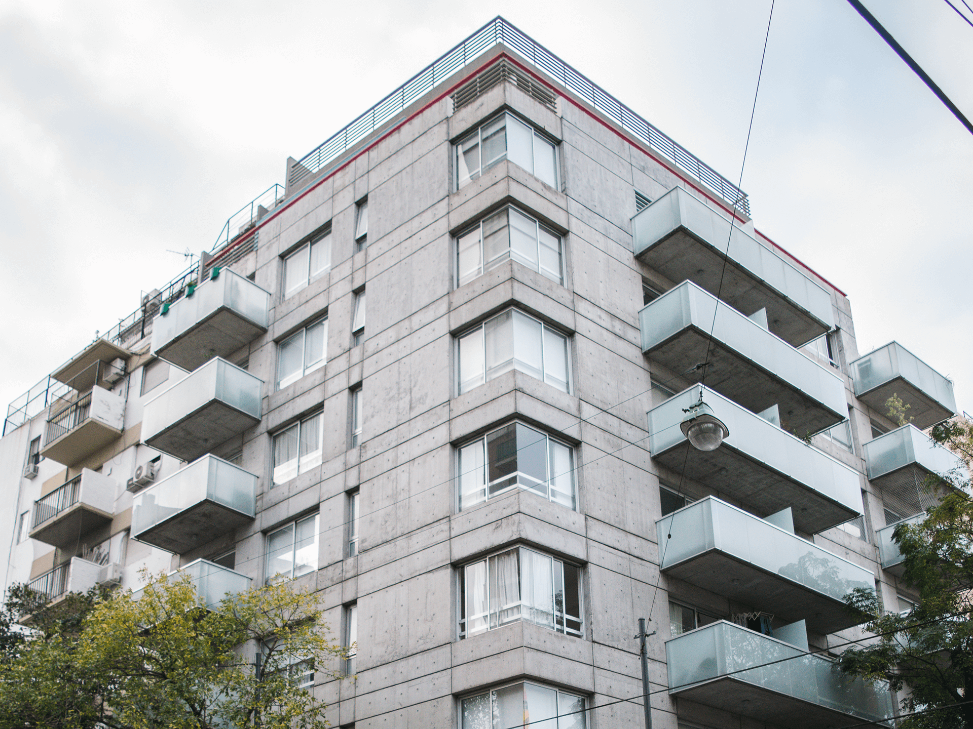 Edificio Superí 1401